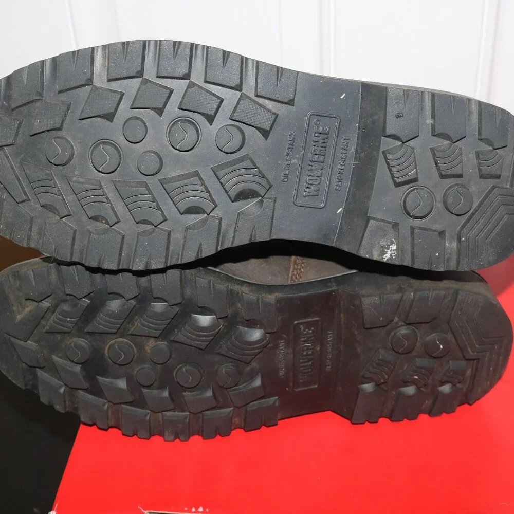 Wolverine boots size 10 EW and comes with box steel toe - Picture 8 of 12
